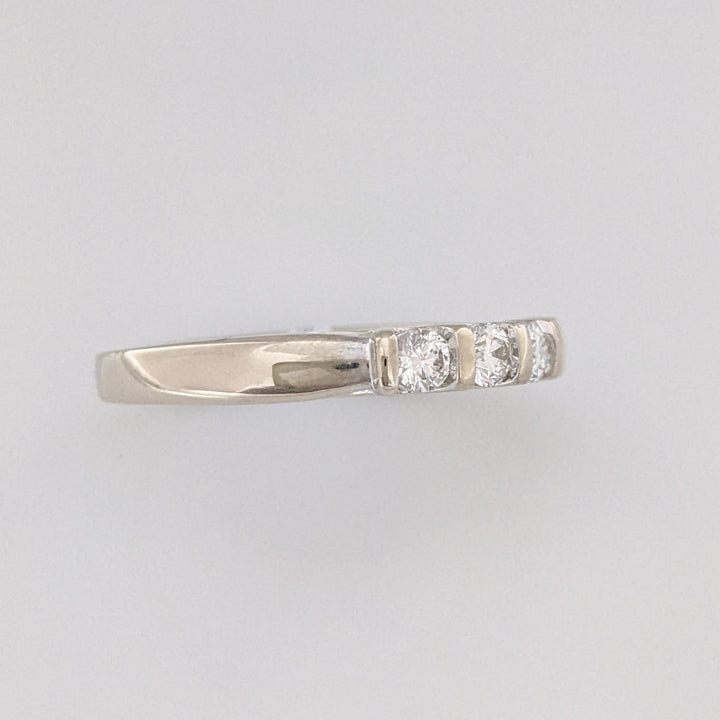 14K WHITE .40 CARAT TOTAL WEIGHT SI2 H DIAMOND ROUND (5) BAR SET ESTATE BAND 3.7 GRAMS