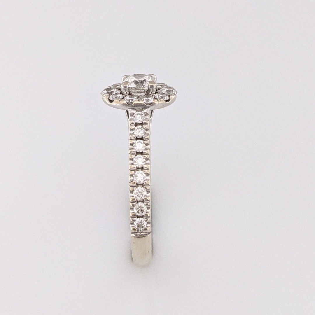 14K WHITE .62 CARAT TOTAL WEIGHT I1 G DIAMOND ROUND (27) " FIRST LIGHT" ESTATE RING 3.5 GRAMS
