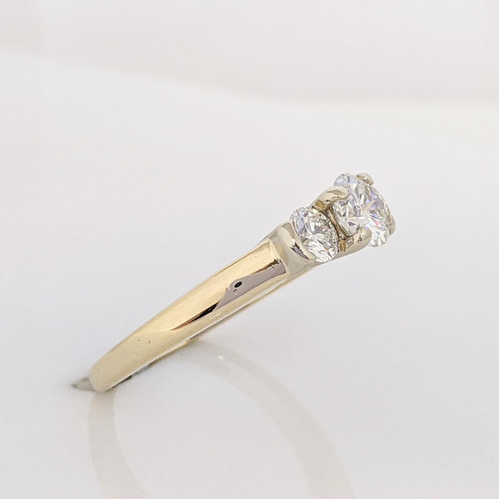 14K .88 CARAT TOTAL WEIGHT VS2 I DIAMOND ROUND (3) ESTATE TRINITY RING 3.4 GRAMS