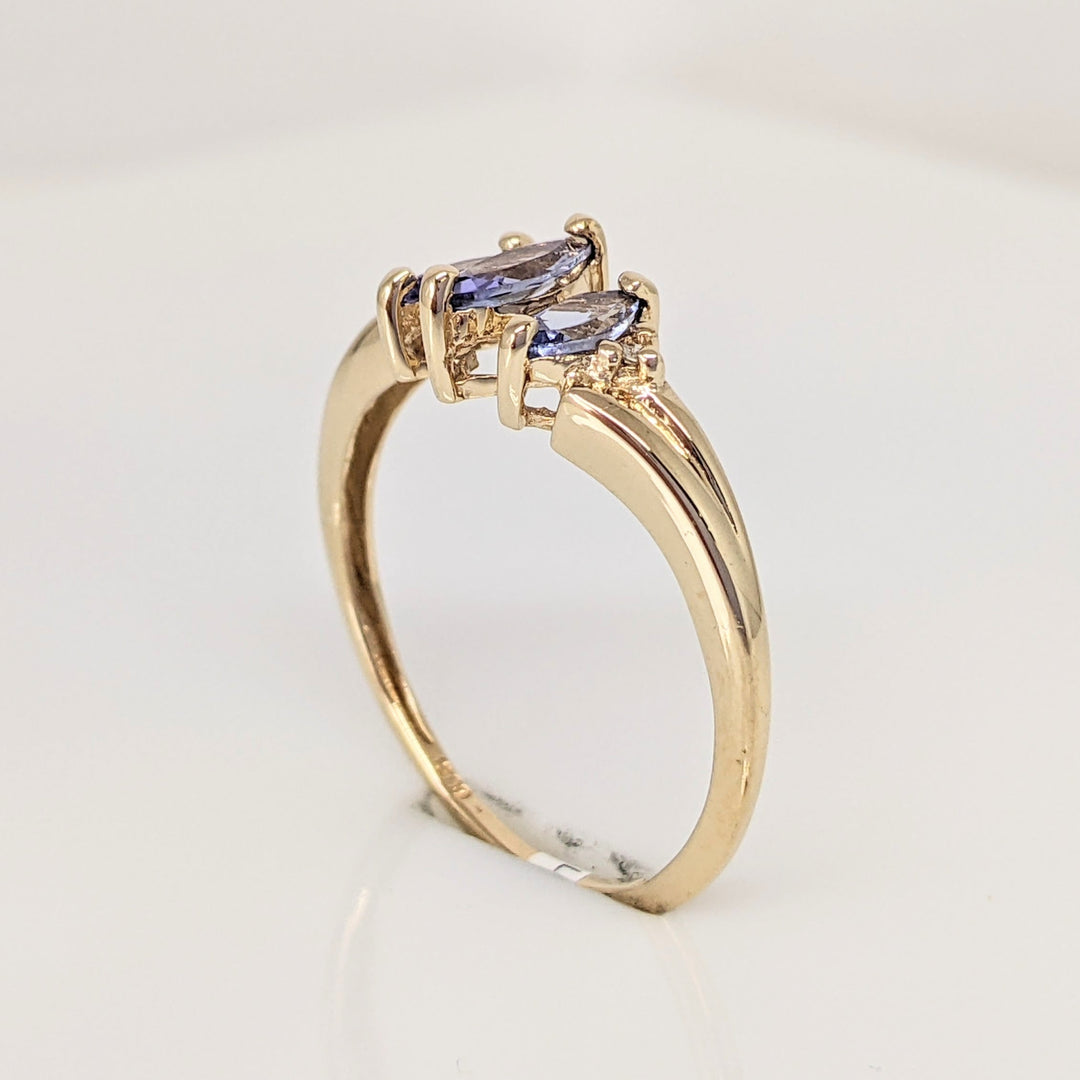10K TANZANITE MARQUISE (3) WITH (2) MELEE ESTATE RING 1.5 GRAMS