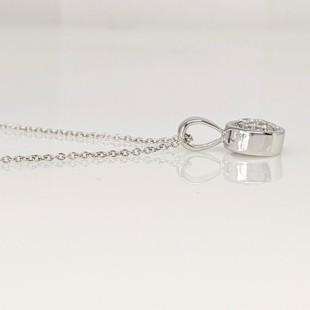 18K WHITE .21 CARAT TOTAL WEIGHT VS1 G DIAMOND ROUND (7) ESTATE CLUSTER PENDANT & CHAIN 2.8 GRAMS