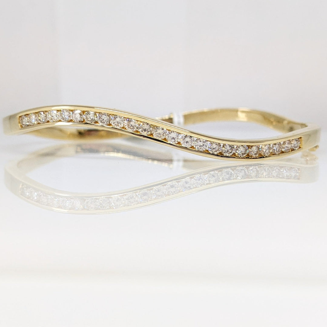 14K 1.04 CARAT TOTAL WEIGHT SI1-2 I-K DIAMOND ROUND (23) CHANNEL SET ESTATE BANGLE 12.6 GRAMS