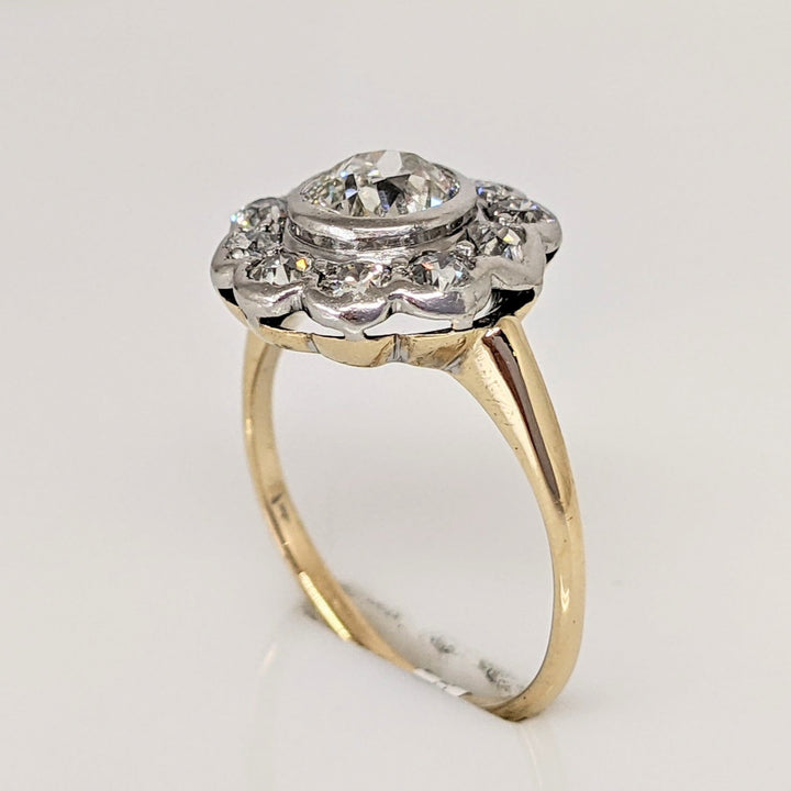 14K .85 CARAT TOTAL WEIGHT VS2 I DIAMOND ROUND (11) BEZEL FLORAL ESTATE RING 2.3 GRAMS
