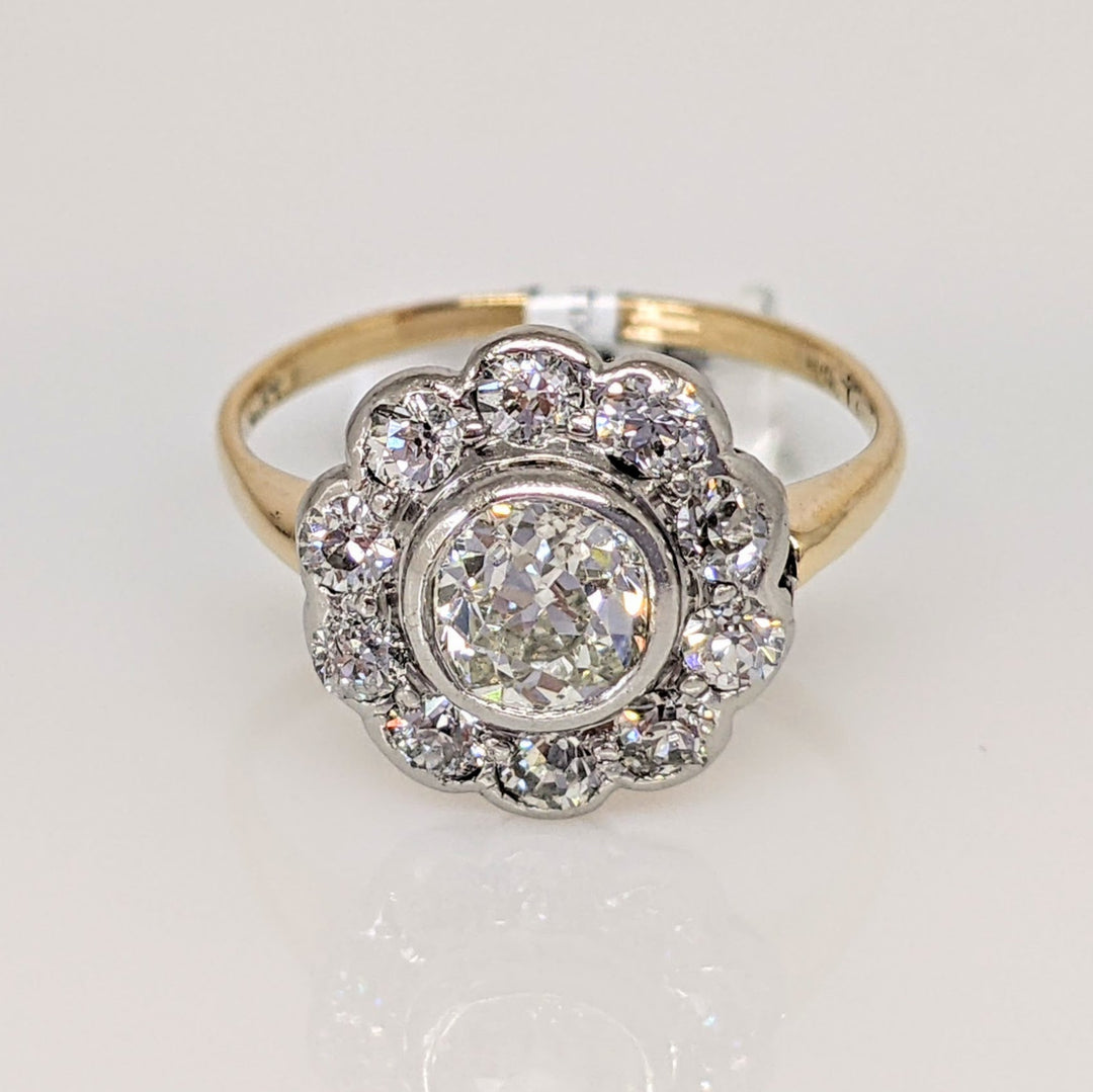 14K .85 CARAT TOTAL WEIGHT VS2 I DIAMOND ROUND (11) BEZEL FLORAL ESTATE RING 2.3 GRAMS