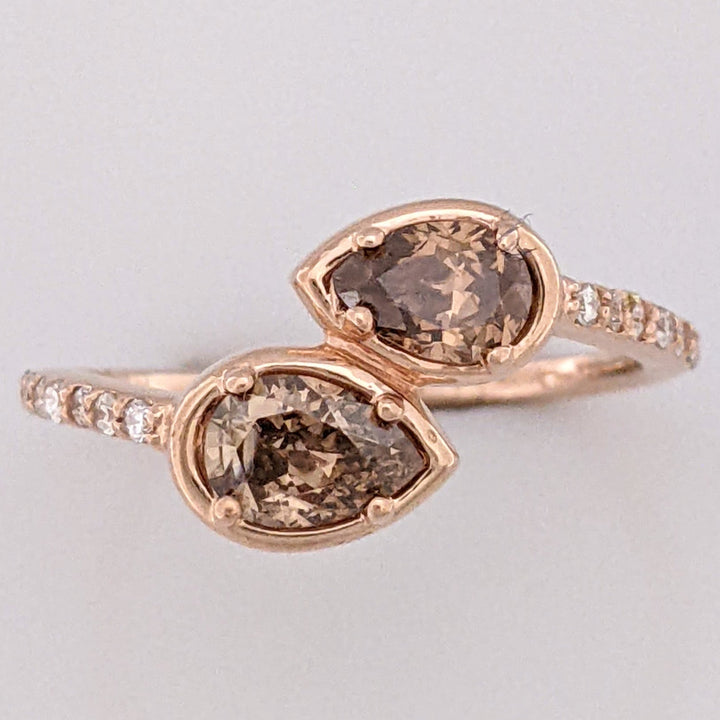 14K ROSE .69 CARAT TOTAL WEIGHT SI2 CHAMPAGNE PEAR (2) ROUND (14) ESTATE BYPASS RING 2.1 GRAMS