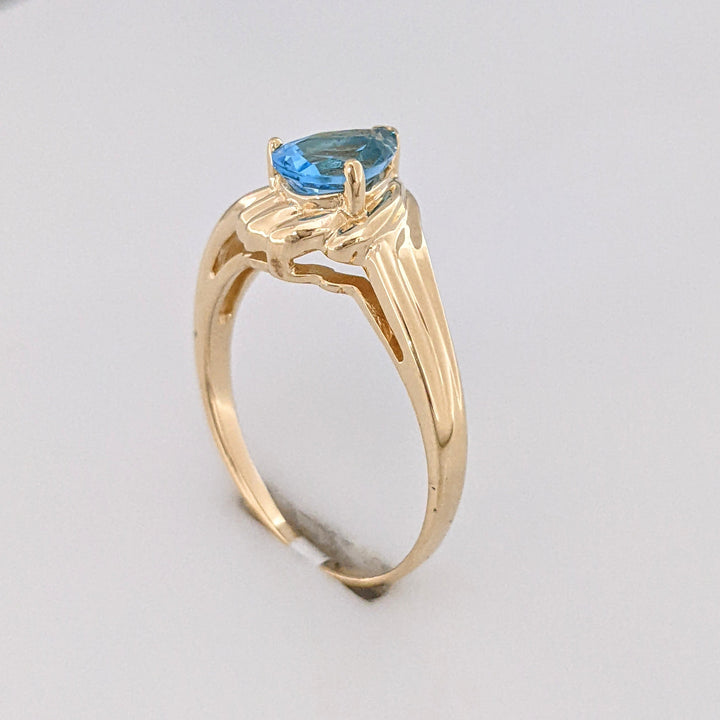 14K BLUE TOPAZ PEAR 5X8 WITH (3) MELEE ESTATE RING 3.4 GRAMS
