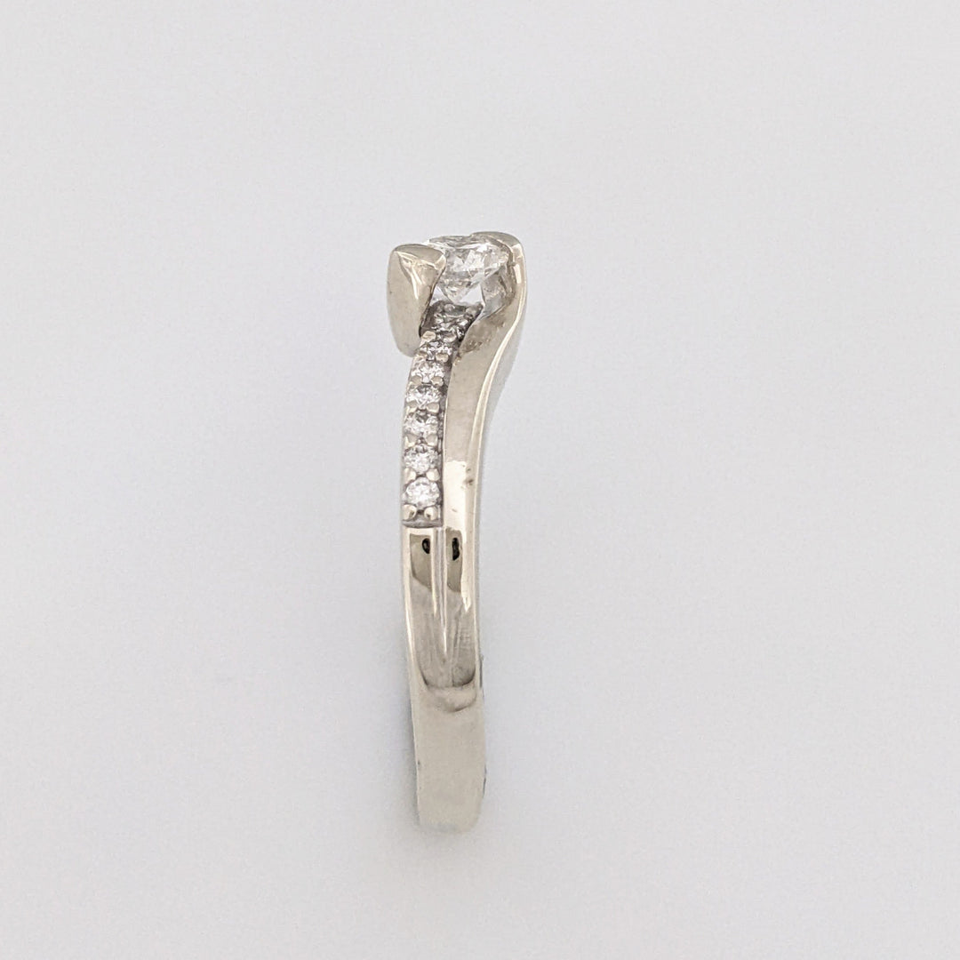14K .48 CARAT TOTAL WEIGHT I1 H DIAMOND ROUND (16) BYPASS ESTATE RING 4.3 GRAMS