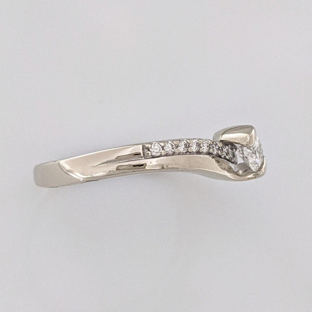14K .48 CARAT TOTAL WEIGHT I1 H DIAMOND ROUND (16) BYPASS ESTATE RING 4.3 GRAMS