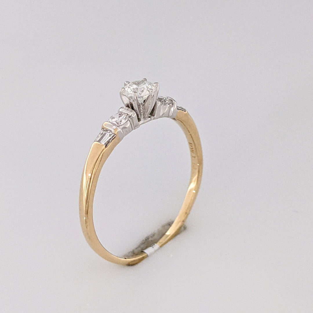 14K .55 CARAT TOTAL WEIGHT SI1-I1 H DIAMOND ROUND (7) ESTATE RING 2.1 GRAMS