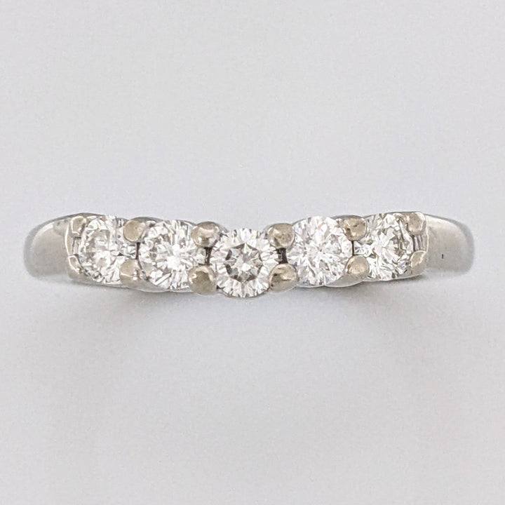 14K WHITE .50 CARAT TOTAL WEIGHT SI2 H DIAMOND ROUND (5) ESTATE BAND 4.0 GRAMS