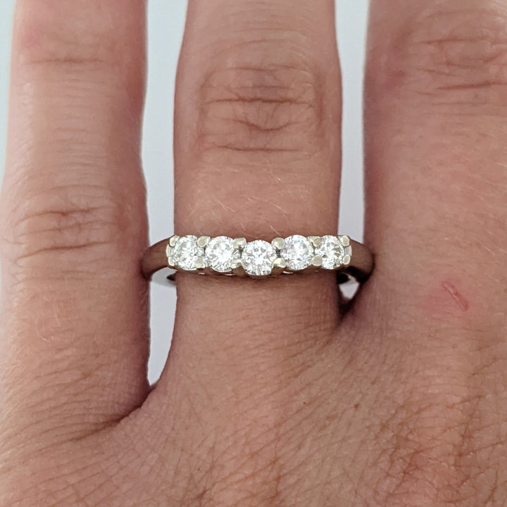 14K WHITE .50 CARAT TOTAL WEIGHT SI2 H DIAMOND ROUND (5) ESTATE BAND 4.0 GRAMS