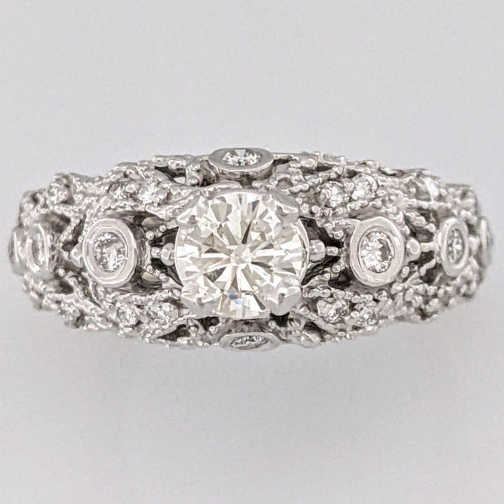 14k WHITE .93 CARAT TOTAL WEIGHT VS2 L DIAMOND ROUND (25) ESTATE RING 6.9 GRAMS