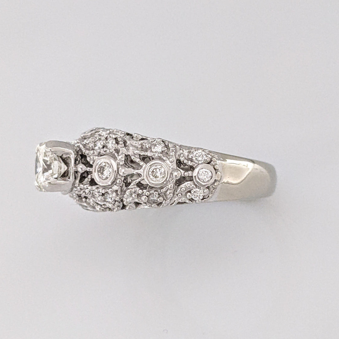 14k WHITE .93 CARAT TOTAL WEIGHT VS2 L DIAMOND ROUND (25) ESTATE RING 6.9 GRAMS