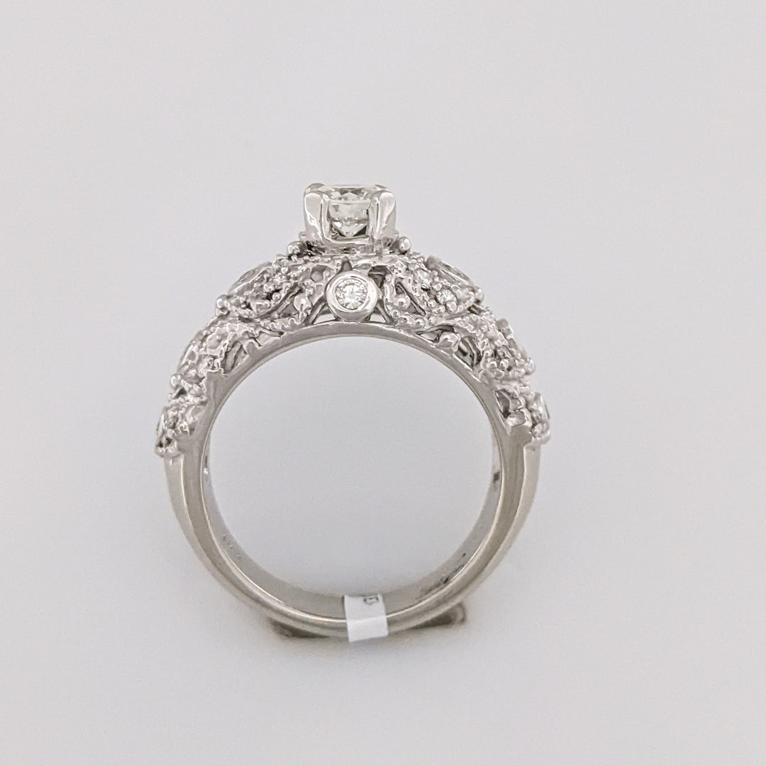 14k WHITE .93 CARAT TOTAL WEIGHT VS2 L DIAMOND ROUND (25) ESTATE RING 6.9 GRAMS