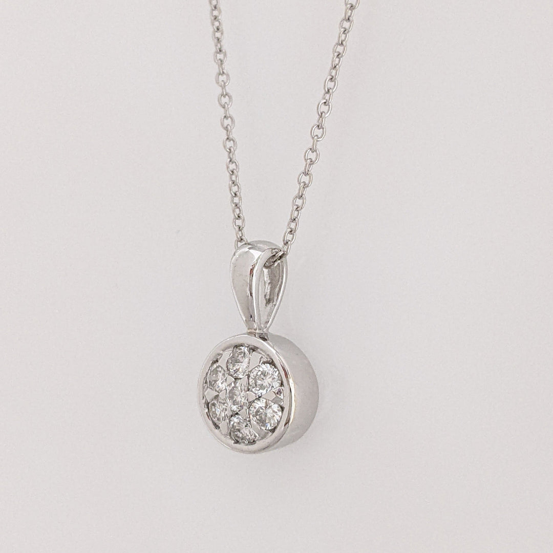 18K WHITE .21 CARAT TOTAL WEIGHT VS1 G DIAMOND ROUND (7) ESTATE CLUSTER PENDANT & CHAIN 2.8 GRAMS