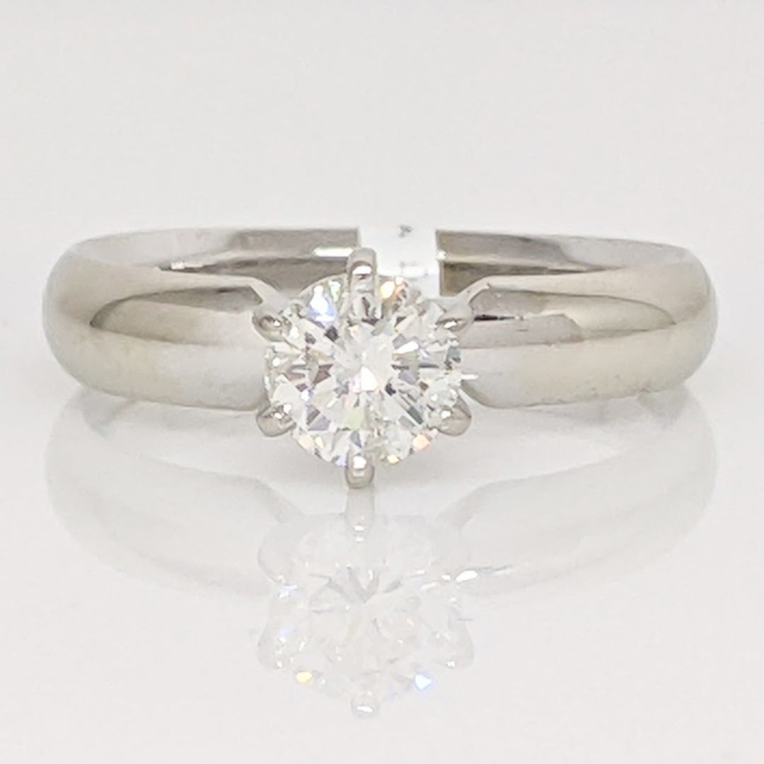 14K WHITE .61 CARAT TOTAL I1 H DIAMOND SOLITAIRE 6-PRONG ESTATE RING 3.9 GRAMS