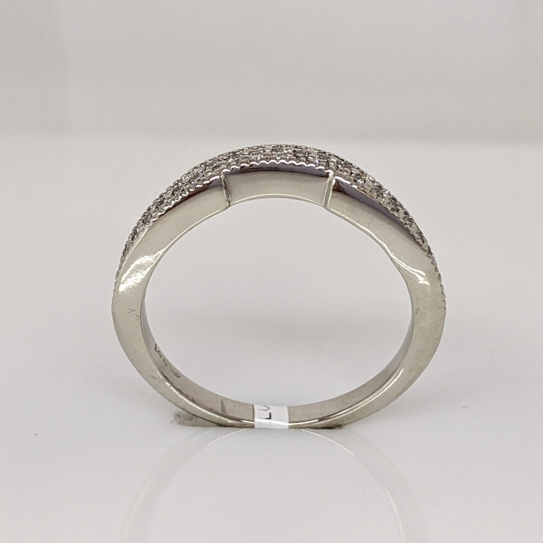 14K WHITE .16 CARAT TOTAL WEIGHT DIAMOND ROUND KNOTCHED ESTATE BAND 3.0 GRAMS
