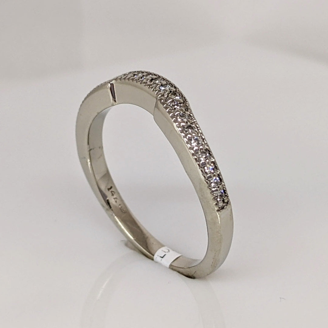 14K WHITE .16 CARAT TOTAL WEIGHT DIAMOND ROUND KNOTCHED ESTATE BAND 3.0 GRAMS
