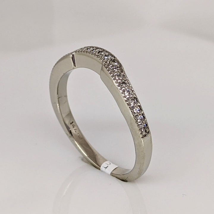 14K WHITE .16 CARAT TOTAL WEIGHT DIAMOND ROUND KNOTCHED ESTATE BAND 3.0 GRAMS