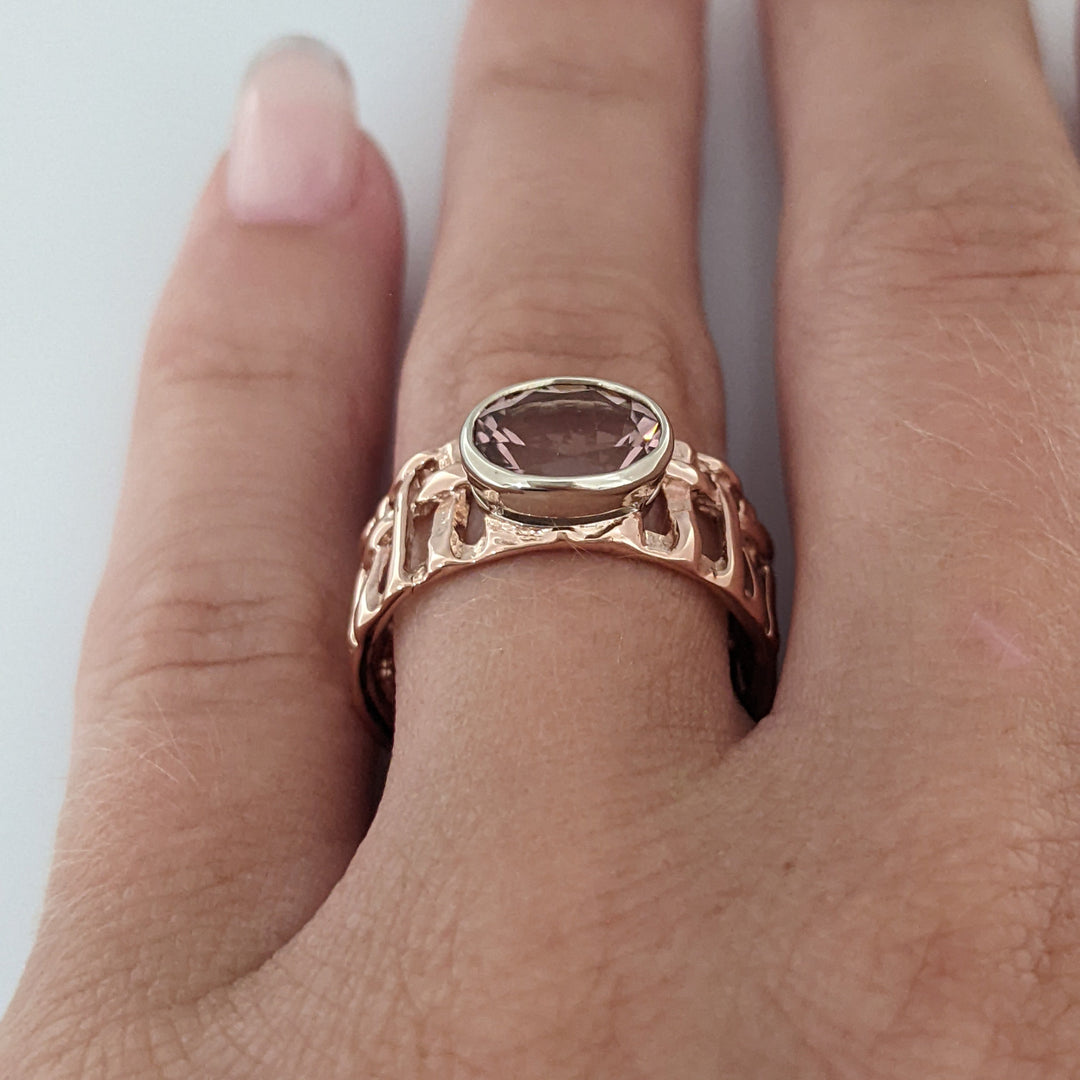 14K ROSE PINK TOURMALINE OVAL 6X8 BEZE SET OPEN SHANK ESTATE RING 4.3 GRAMS