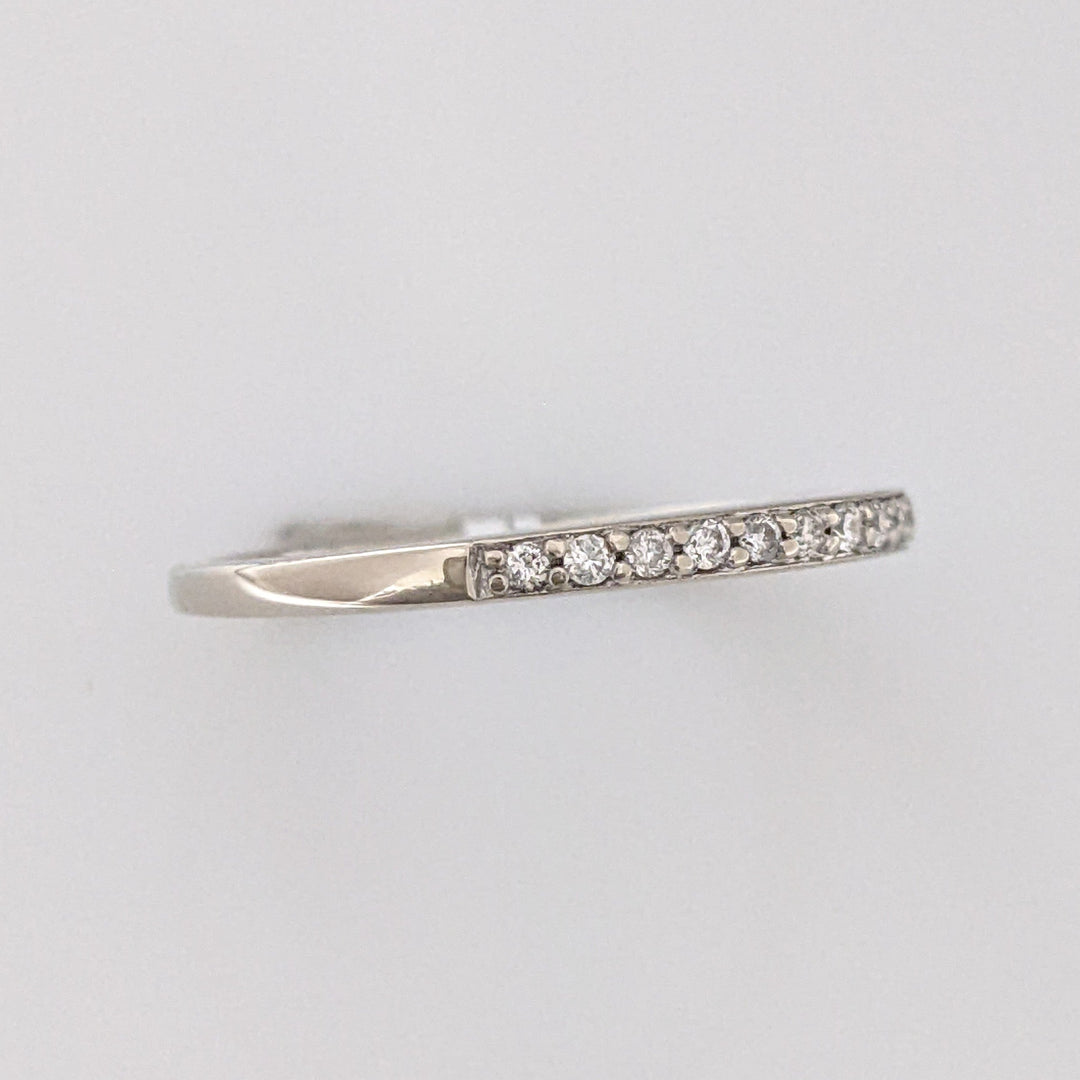 14K WHITE .13 CARAT TOTAL WEIGHT I1 H DIAMOND ROUND (13) ESTATE CHANNEL SET BAND 1.8 GRAMS