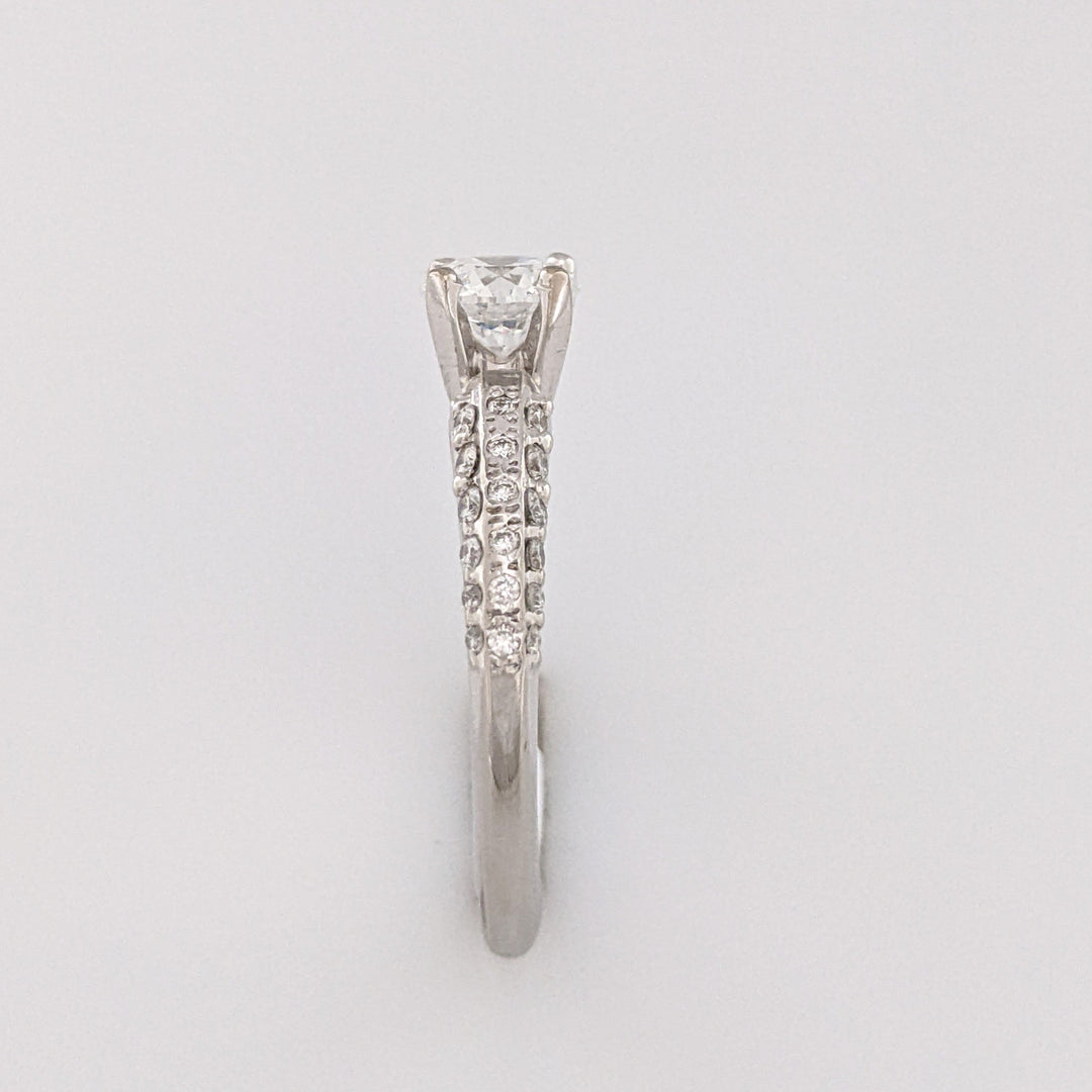 14K WHITE 1.30 CARAT TOTAL WEIGHT I1 H DIAMOND ROUND (37) ESTATE RING 4.9G