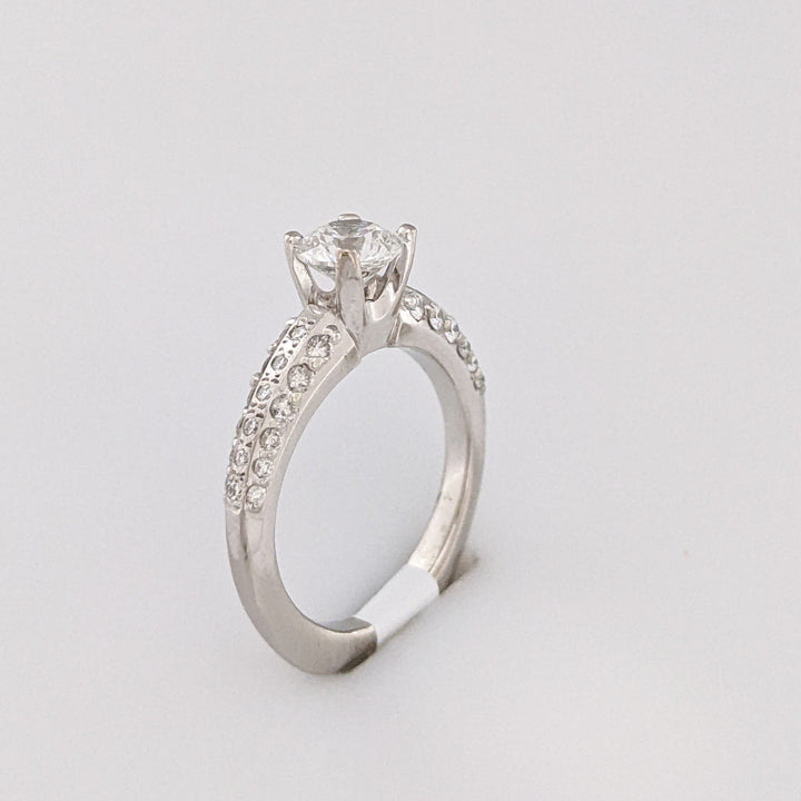 14K WHITE 1.30 CARAT TOTAL WEIGHT I1 H DIAMOND ROUND (37) ESTATE RING 4.9G