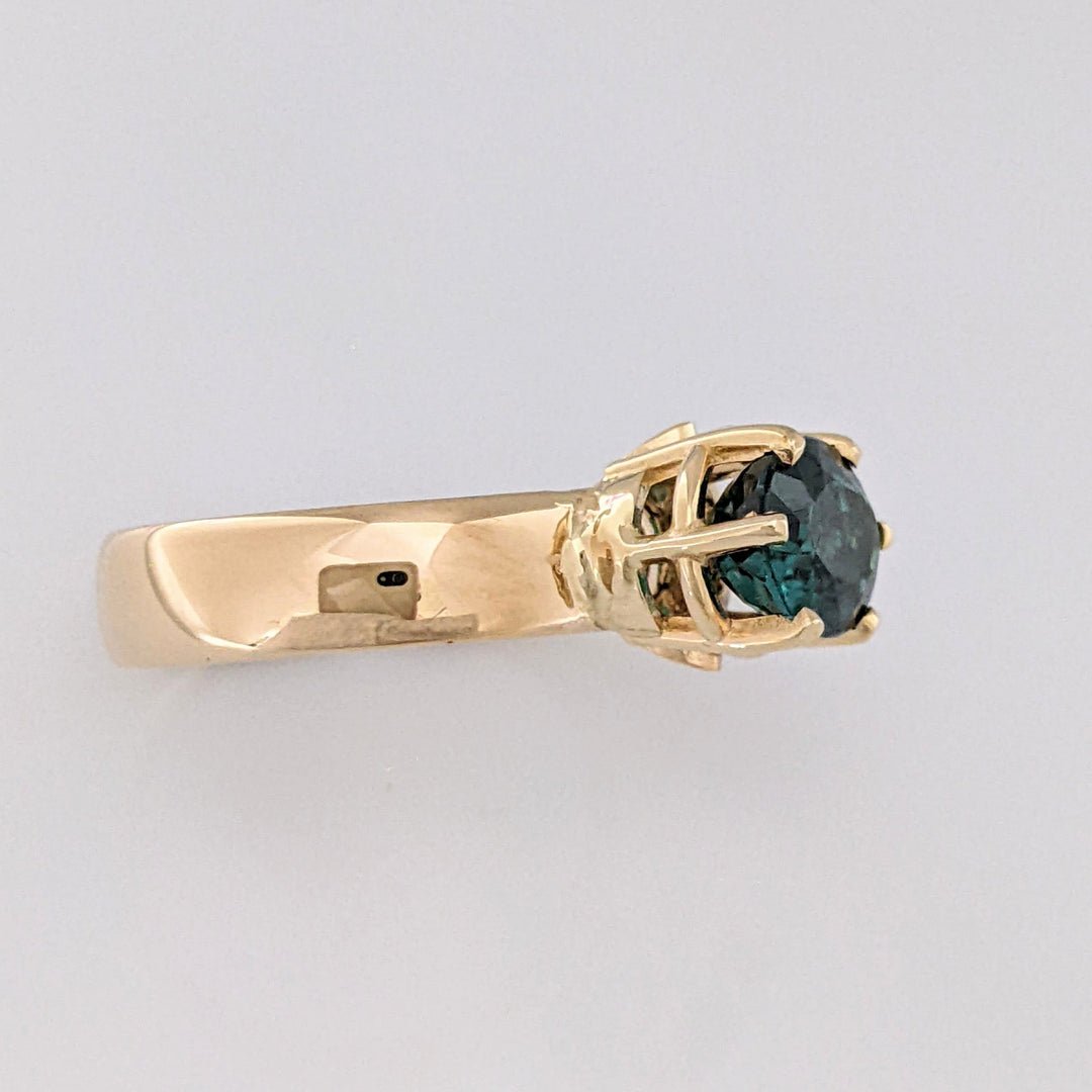 14K GREEN TOURMALINE OVAL 7X10 ESTATE RING 4.9 GRAMS