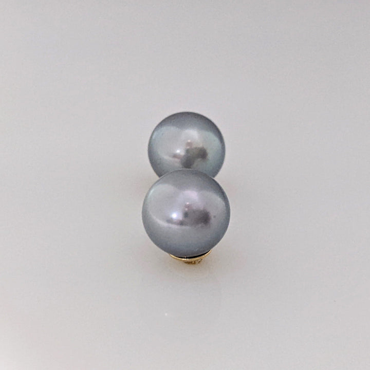 14K CULTURED PEARL DYED BLUE 7.5MM ESTATE STUD EARRINGS 2.1 GRAMS