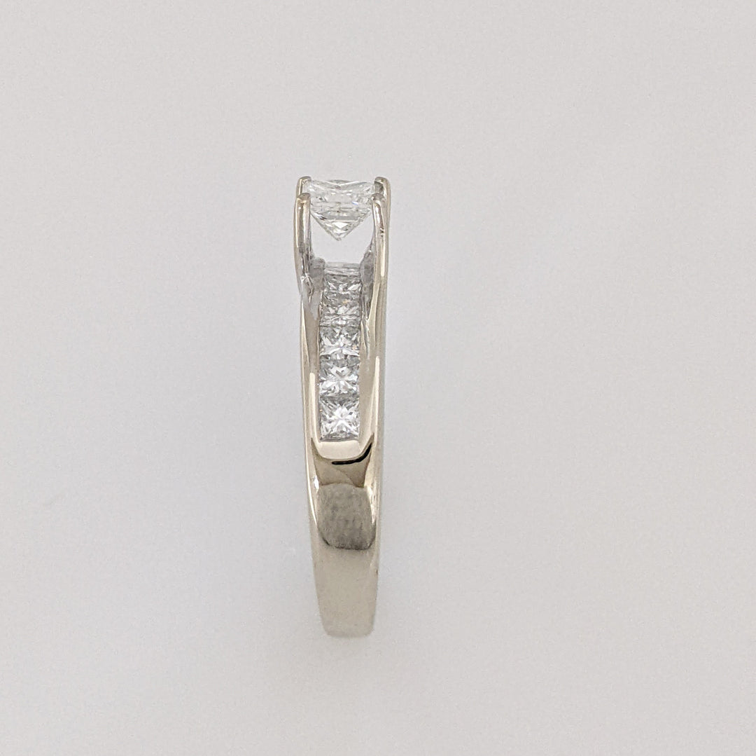 14K WHITE 1.47 CARAT TOTAL WEIGHT SI2 F PRINCESS CUT DIAMOND (12) ESTATE RING 3.7 GRAMS