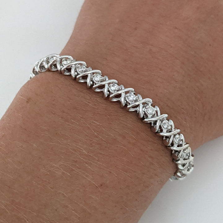 14K WHITE 1.28 CARAT TOTAL WEIGHT I1 I DIAMOND ROUND (32) "X" LINK ESTATE BRACELET 15.1 GRAMS