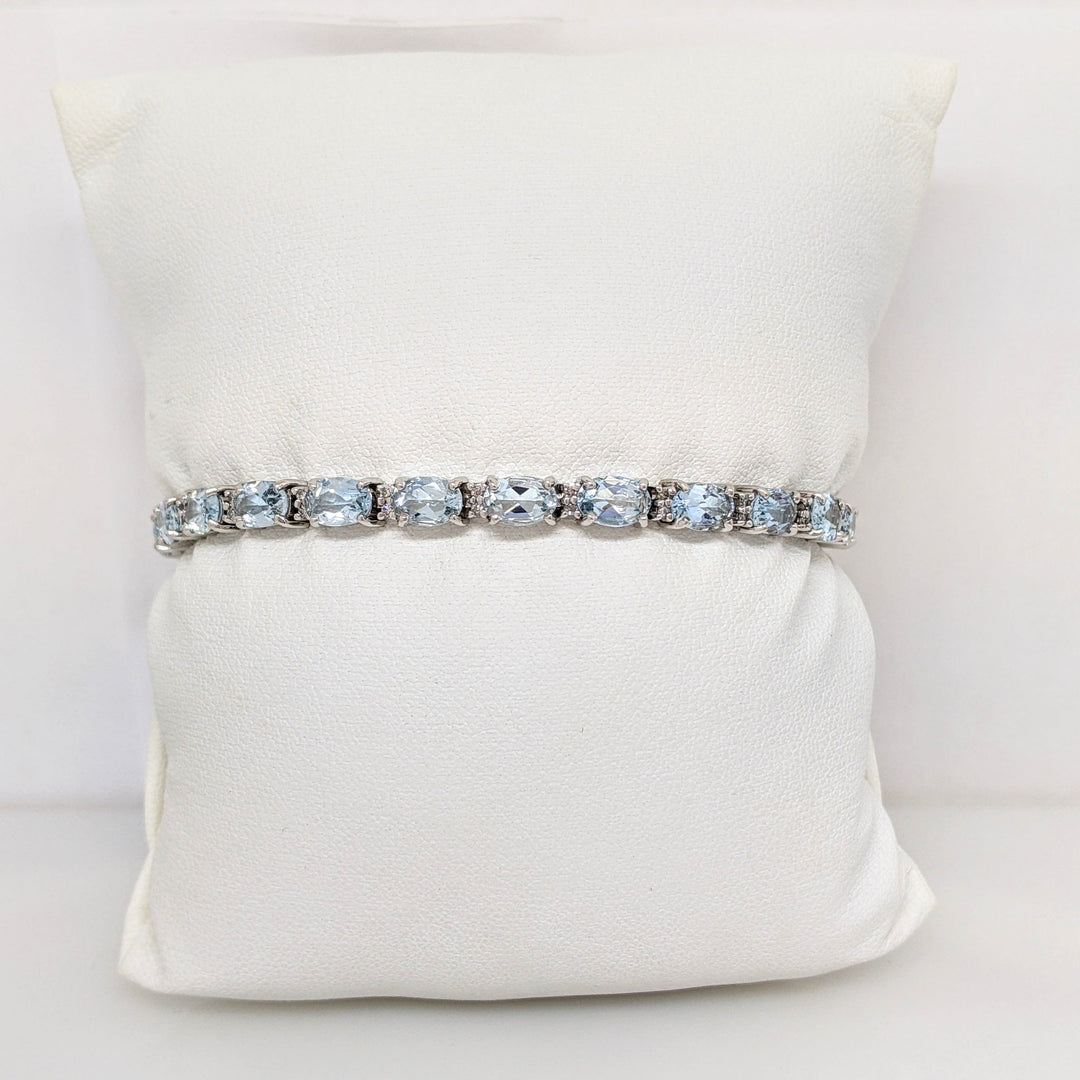 14K WHITE AQUAMARINE OVAL (23) 4X6 WITH .24 DIAMOND TOTAL WEIGHT ESTATE BRACELET 10.1 GRAMS