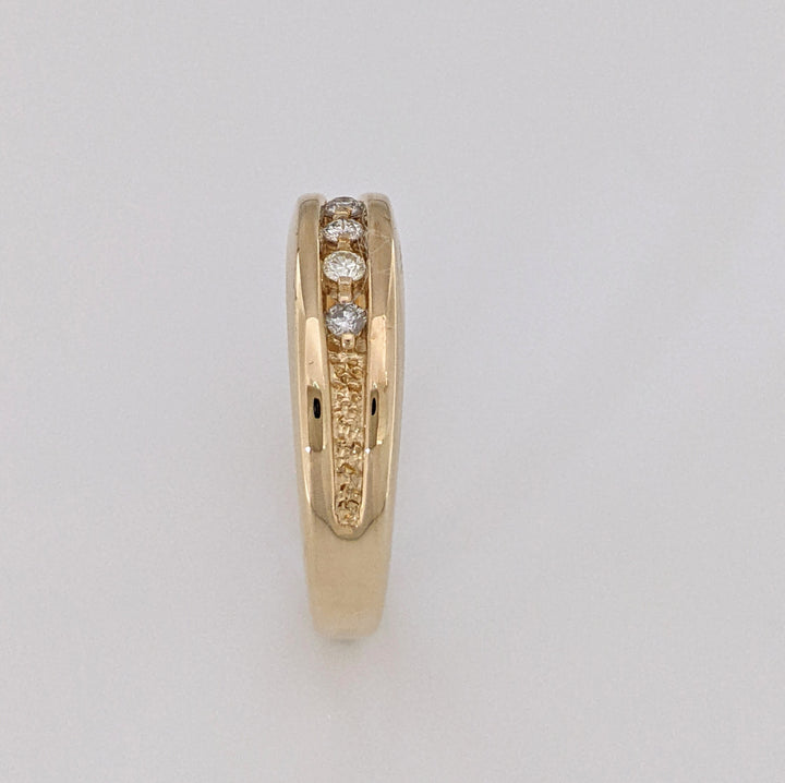 14K .12 CARAT TOTAL WEIGHT SI2 I DIAMOND ROUND (4) ESTATE BAND 4.7 GRAMS