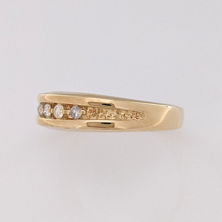 14K .12 CARAT TOTAL WEIGHT SI2 I DIAMOND ROUND (4) ESTATE BAND 4.7 GRAMS