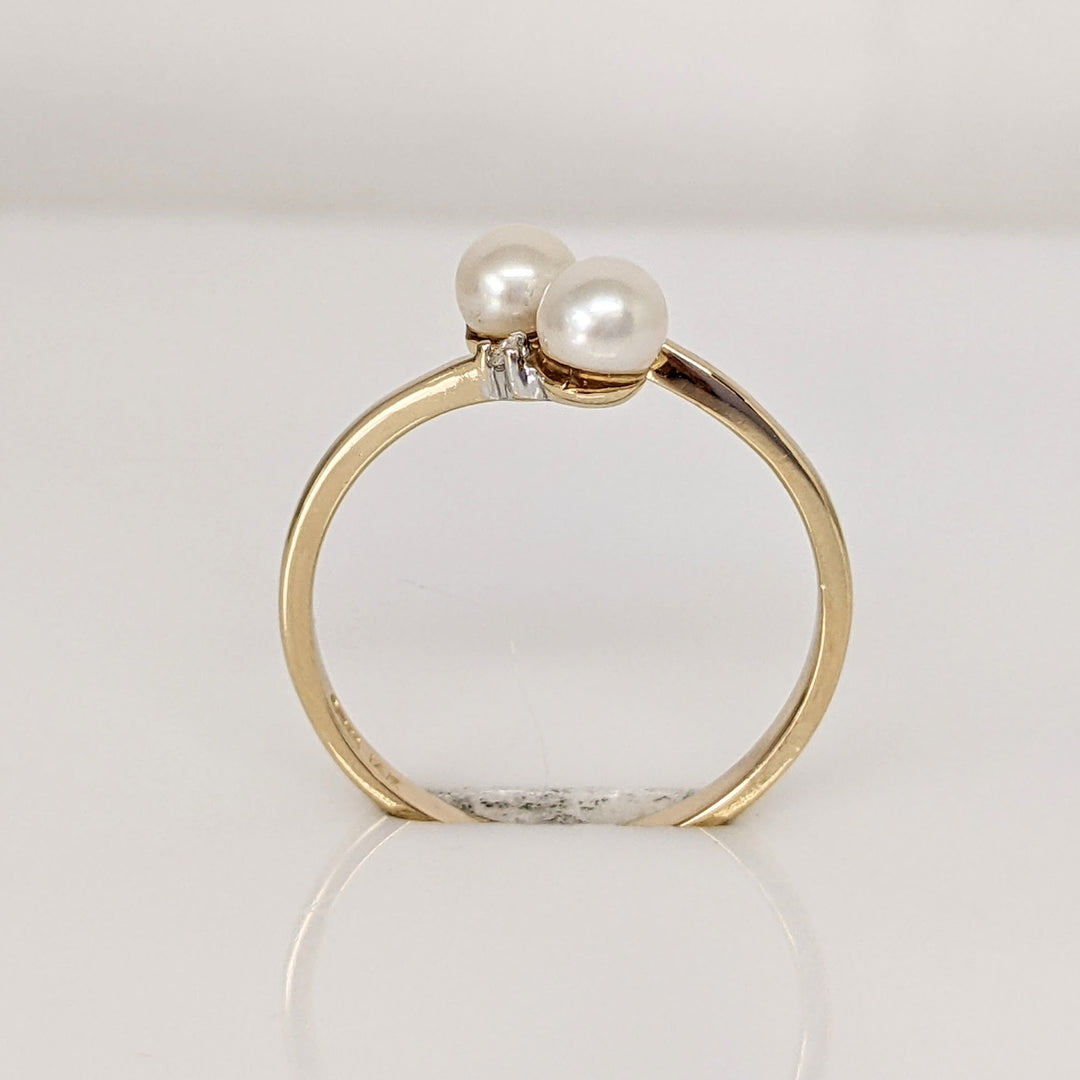 14K PEARL ROUND (2) 4MM BYPASS WITH MELEE ESTATE RING 1.4 GRAMS