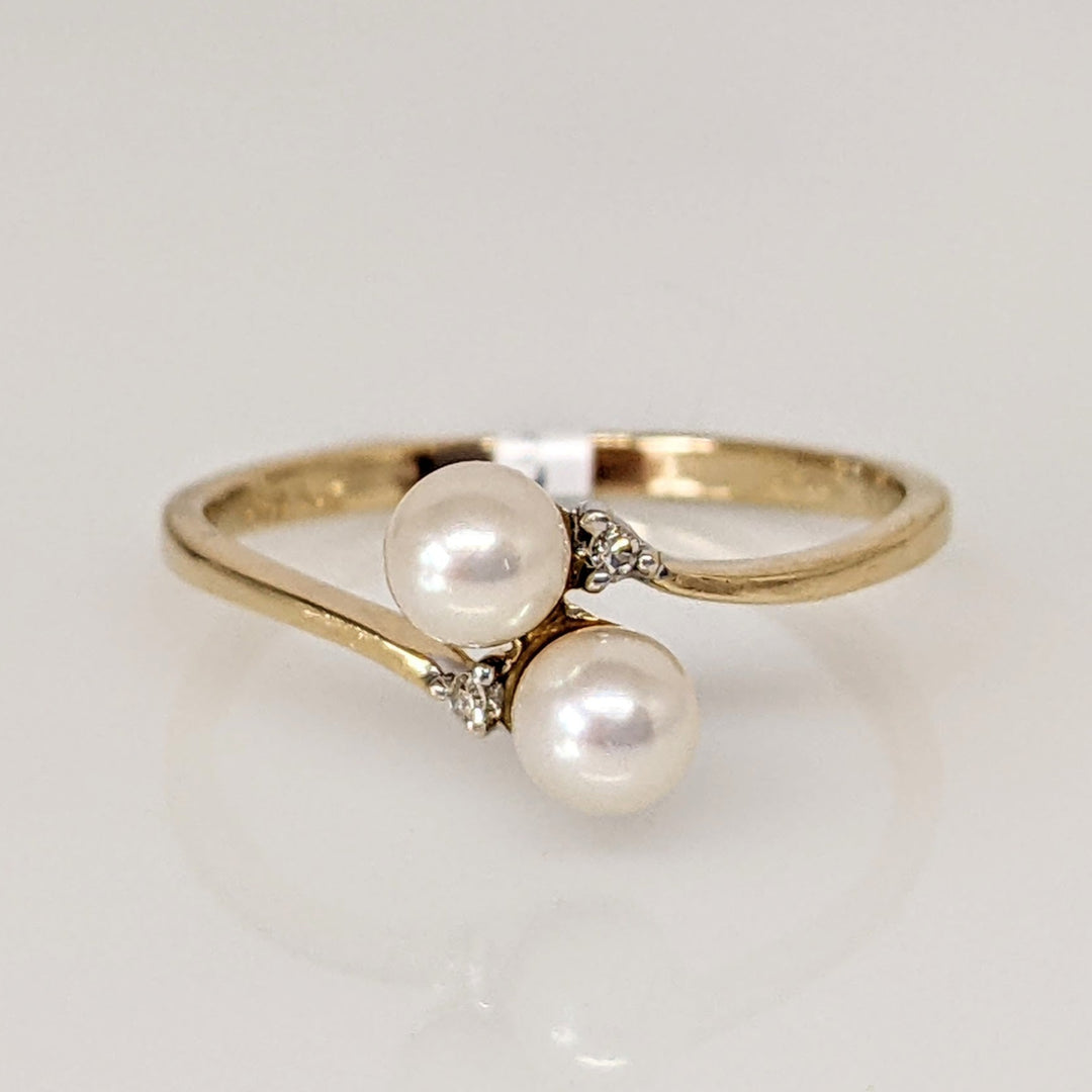 14K PEARL ROUND (2) 4MM BYPASS WITH MELEE ESTATE RING 1.4 GRAMS