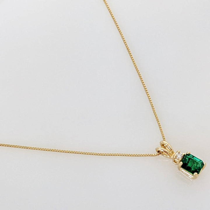 14K EMERALD CUT EMERALD 4X5 WITH MELEE ESTATE PENDANT & CHAIN 1.9 GRAMS