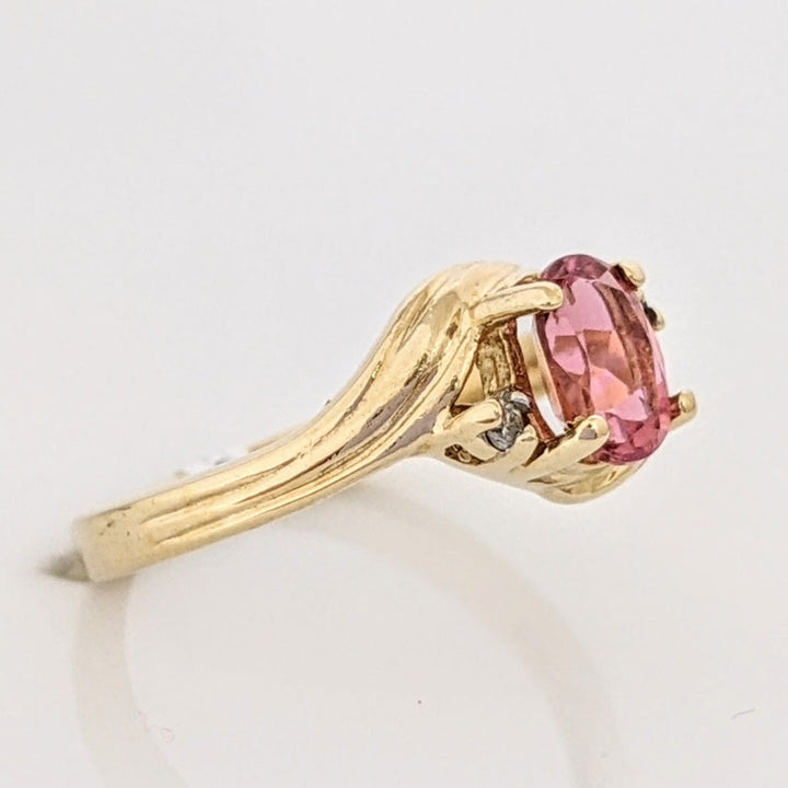 10K PINK TOURMALINE OVAL 4X6 WITH (2) MELEE ESTATE RING 2.0 GRAMS