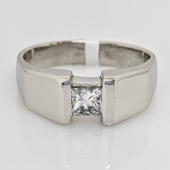PLATINUM .45 CARAT TOTAL VS2 G DIAMOND PRINCESS CUT ESTATE BAND 13.7 GRAMS