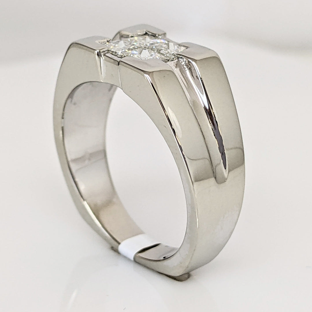 14K WHITE 1.00 CARAT TOTAL WEIGHT VS1 G DIAMOND PRINCESS CUT (4) ESTATE RING 10.1 GRAMS