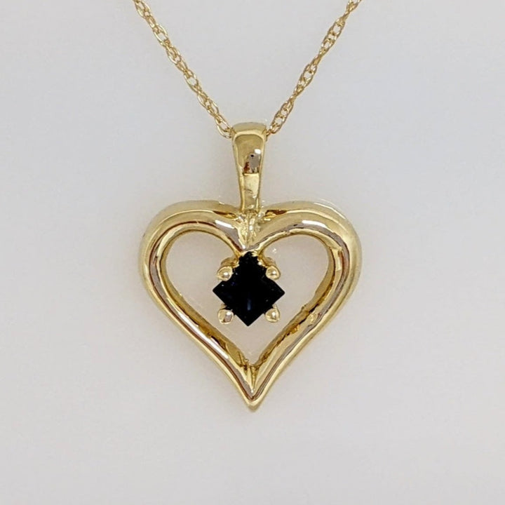 14K SAPPHIRE PRINCESS CUT 3MM ESTATE HEART PENDANT & CHAIN 2.1 GRAMS