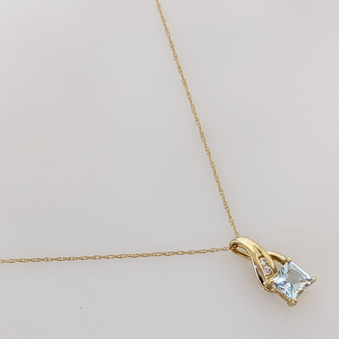 10K AQUAMARINE PRINCESS CUT 5MM WITH MELEE ESTATE PENDANT & CHAIN 1.2 GRAMS