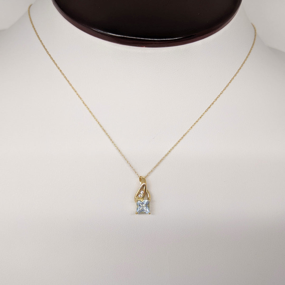 10K AQUAMARINE PRINCESS CUT 5MM WITH MELEE ESTATE PENDANT & CHAIN 1.2 GRAMS