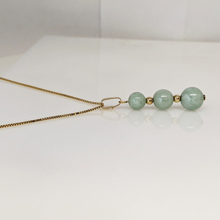 14K JADE ROUND (3) DROP ESTATE PENDANT & CHAIN 3.8 GRAMS