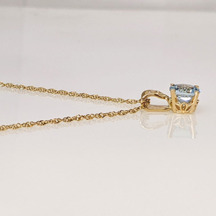 14K AQUAMARINE ROUND 6MM SOLITAIRE ESTATE PENDANT & CHAIN 1.9 GRAMS