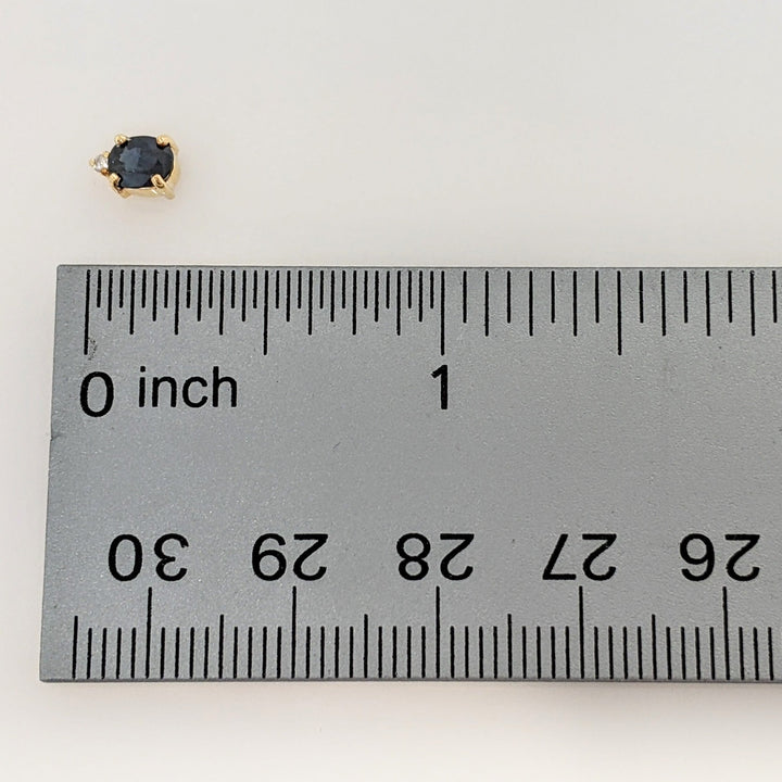 14K SAPPHIRE OVAL 4X5 WITH (2) MELEE ESTATE EARRINGS 0.8 GRAMS