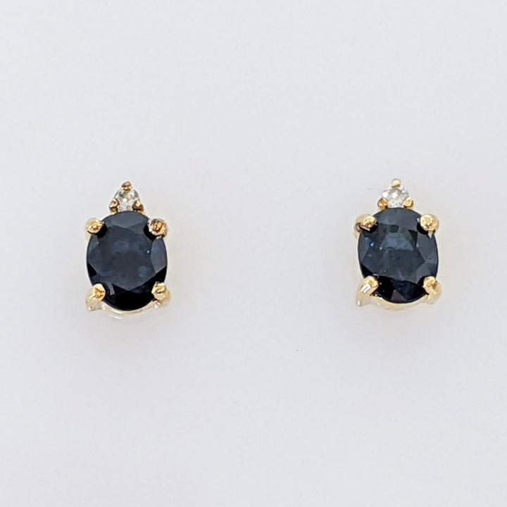 14K SAPPHIRE OVAL 4X5 WITH (2) MELEE ESTATE EARRINGS 0.8 GRAMS