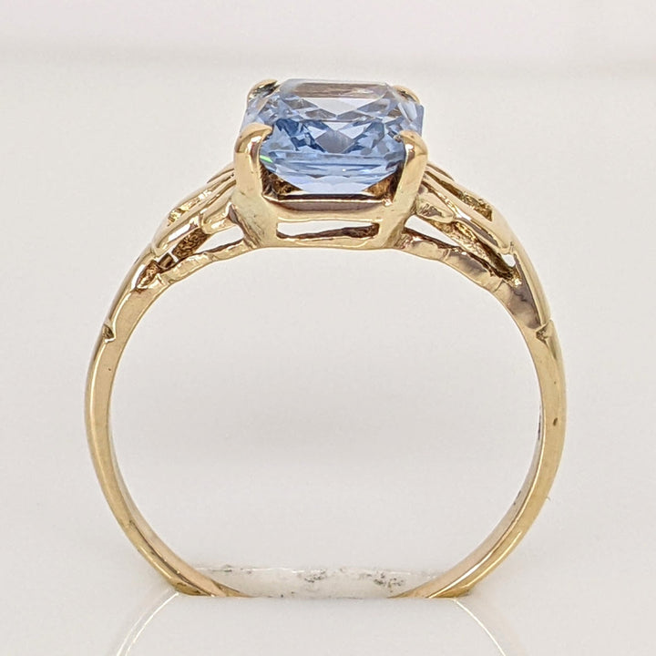 10K BLUE TOPAZ EMERALD CUT 6.5X8 ESTATE RING 1.5 GRAMS