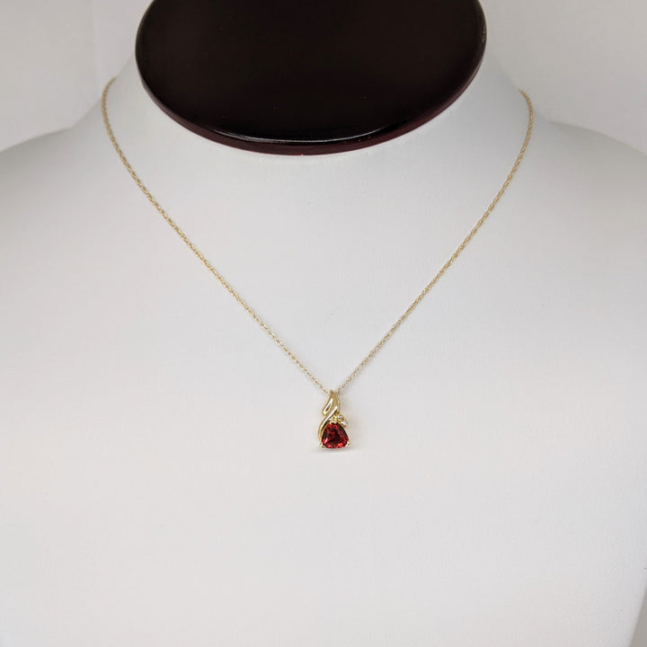 14K GARNET TRILLION 6MM WITH (2) MELEE ESTATE PENDANT & CHAIN 1.7 GRAMS