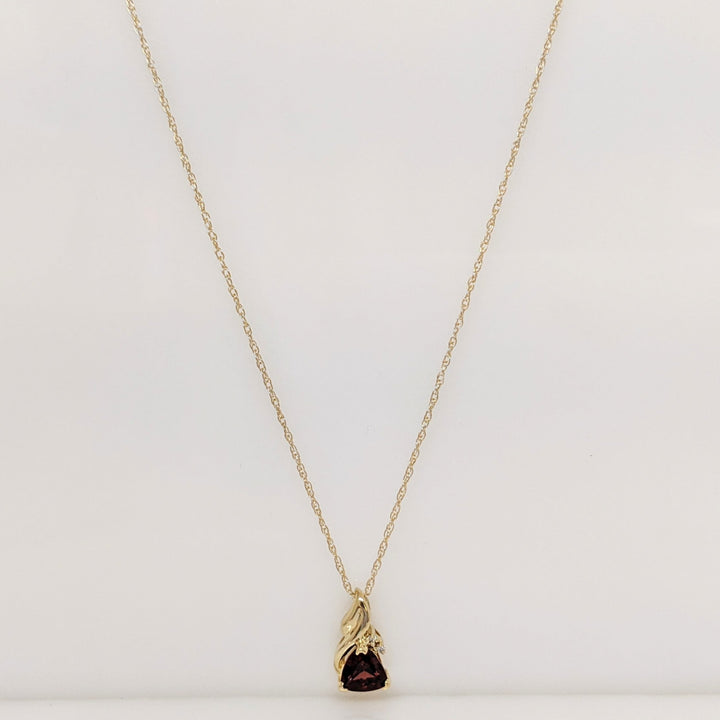 14K GARNET TRILLION 6MM WITH (2) MELEE ESTATE PENDANT & CHAIN 1.7 GRAMS